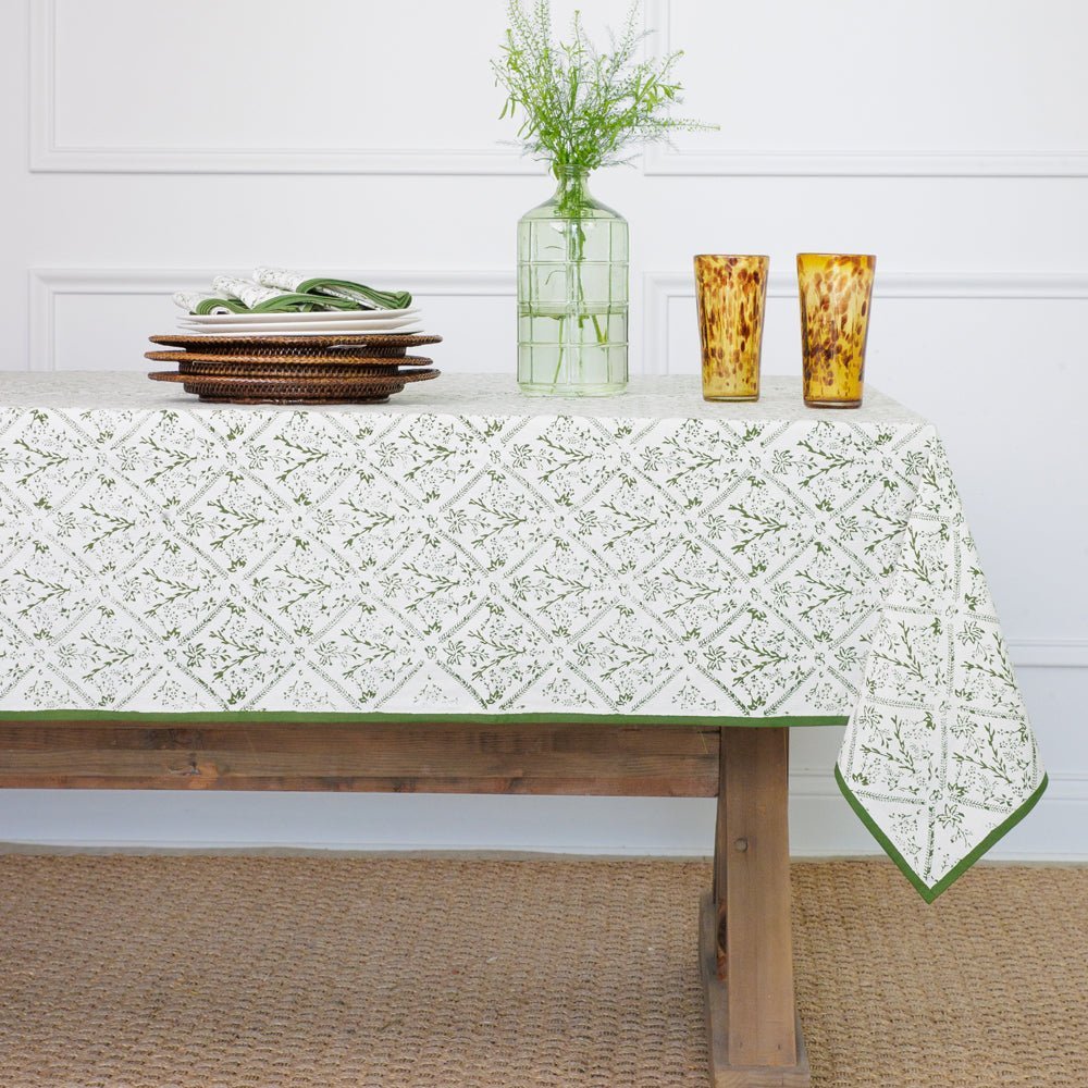 India Hicks Home Sea Ferns & Domino Hunter Green Tablecloth - Image 5