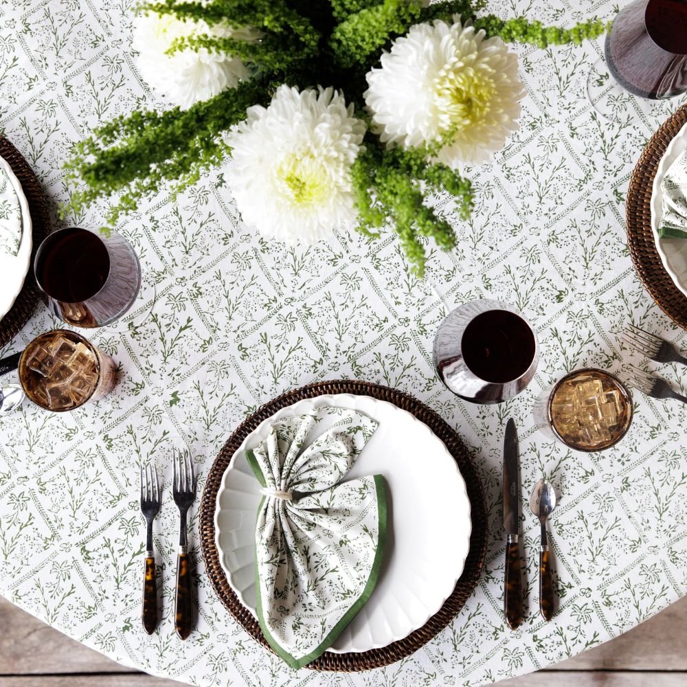 India Hicks Home Sea Ferns & Domino Hunter Green Tablecloth - Image 3